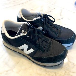 Black and White New Balance Tennis Shoes Size 8